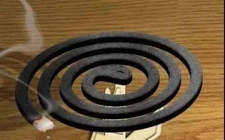 電蚊拍滅蚊燈二合一 三層防護、智能誘蚊，守護家庭安全